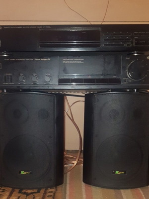 Vintage sound system used with JVC amplifier, Kenwood radio and Extrem Studio speakers