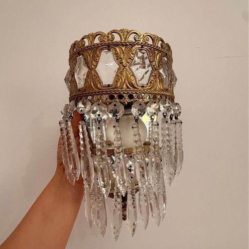 Brass wall lights set like new, pair with crystals