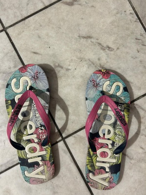 Superdry σαγιονάρες μεταχειρισμένες, μέγεθος 40