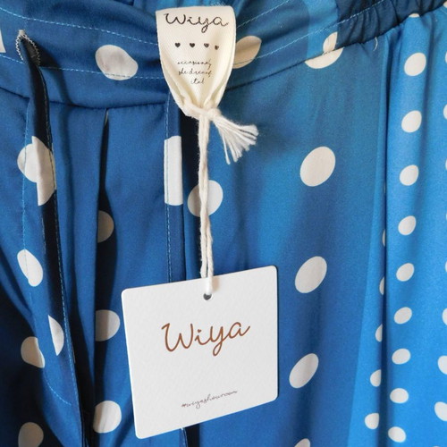 Turquoise pants with polka dot design M/L new Wiya