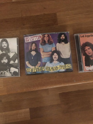 Led Zeppelin CD like new, 2 single and 1 triple with 1969 performances