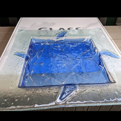 Handmade glass platter 40×40 like new Glass Studio
