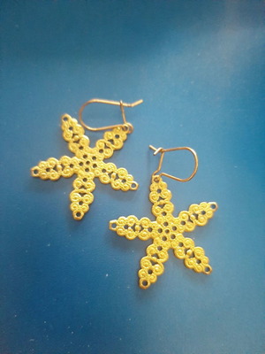 Star earrings new, bronze with secure clasp