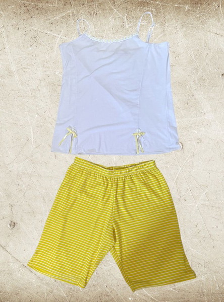 Αφόρετη πυτζάμα Jeannette σε Large και XLarge