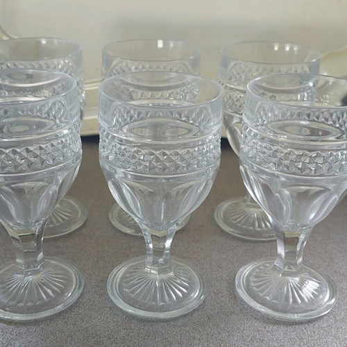 Vintage glassware like new, set of 6 glasses