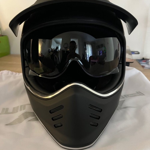 Noh Premium motorcycle helmet, size Medium, retro style