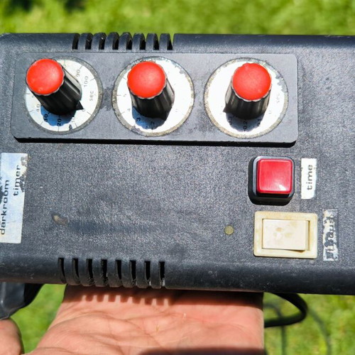 Meopta Axomat Ia enlarger and Elnon darkroom timer set used