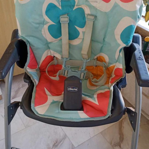 Chicco high chair used with 3 recline positions