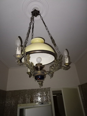 Ceiling light like new