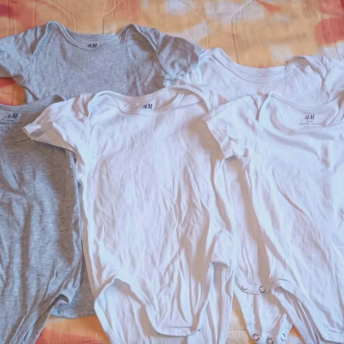 Set of 5 short-sleeve bodysuits size 86, 12-18 months, like new