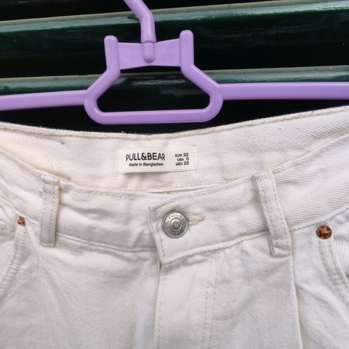Pull & Bear wide high waisted jeans used, size 32, ecru