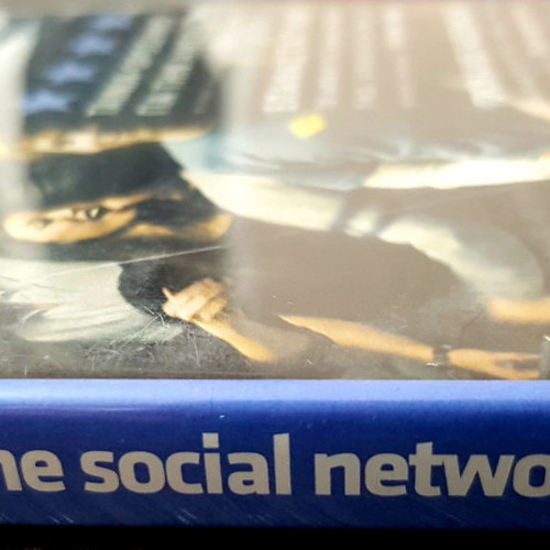 The Social Network DVD like new with subtitles