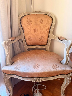 Ζευγάρι vintage πολυθρόνες Louis XV style μεταχειρισμένες με floral ταπετσαρία