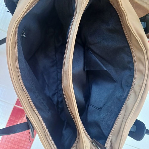 Shoulder bag like new, black and beige