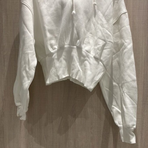 Sweatshirt size L like new, white