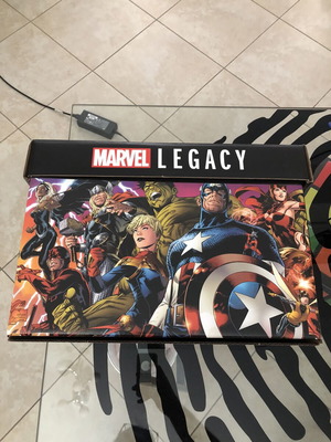 Marvel Legacy 1 από Joe Quesada κουτί αποθήκευσης κόμικ σαν καινούργιο