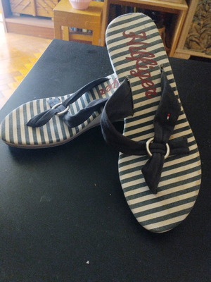 Tommy Hilfiger platform sandals like new, size 40, multicolor