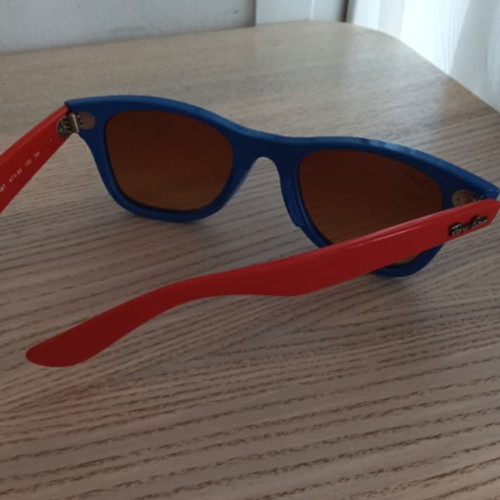 Ray Ban Wayfarer Kids Sunglasses new, colorful
