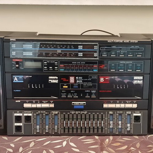 Vintage Sping Boombox multi-purpose music system like new