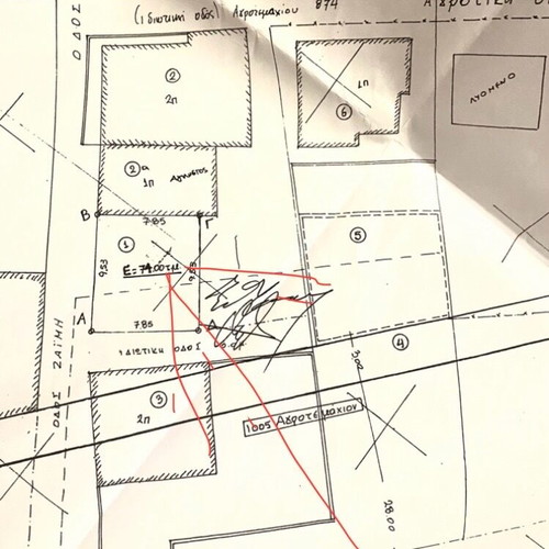 Land 74 sqm within city plan in Polichni Thessaloniki