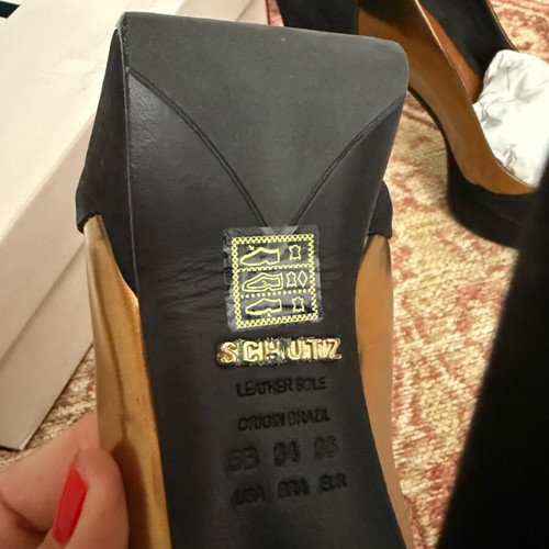 Schutz high heels genuine leather black with gold details new, size 36