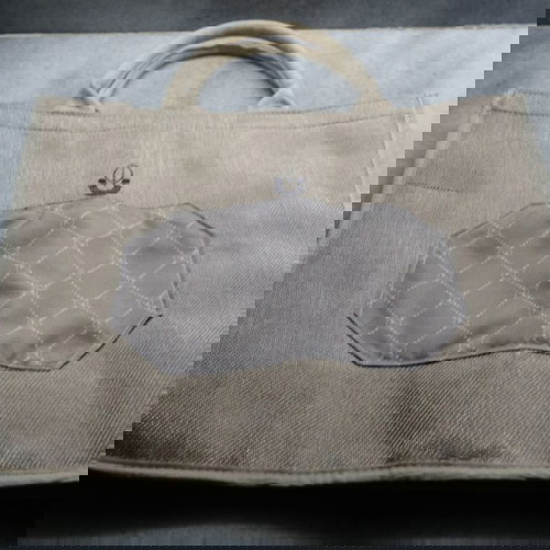 Τσάντα καλοκαιρινή χειρός σαν καινούργια με γοργόνες μπεζ