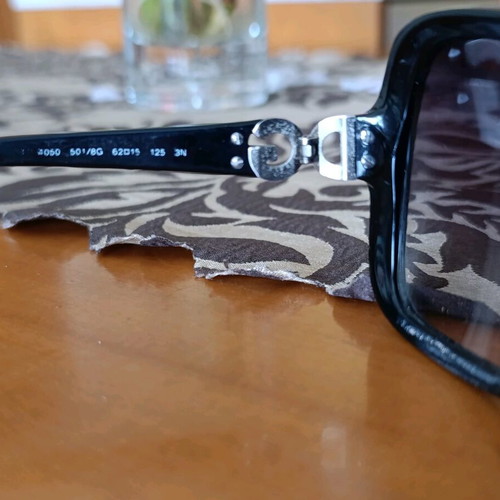 Dolce & Gabbana sunglasses like new, black