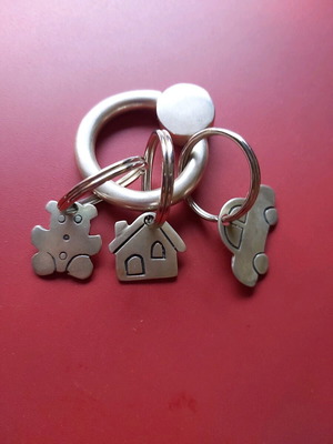 Keychain like new, silver