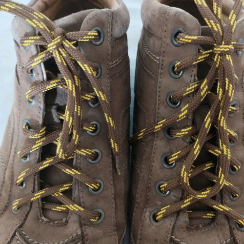 Mens suede shoes like new, brown, size 45 On the Road