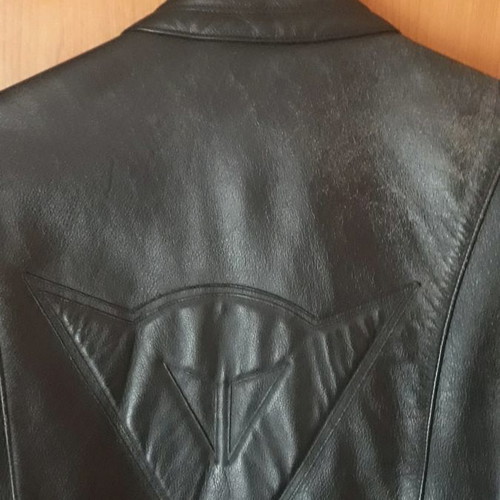 Dainese leather jacket used, size 50, with protectors