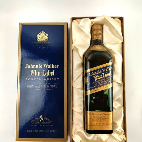 Johnnie Walker Blue Label rare collectible old bottle new, numbered P 02639