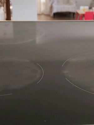 Κεραμική εντοιχιζόμενη Electrolux μεταχειρισμένη με φθορές