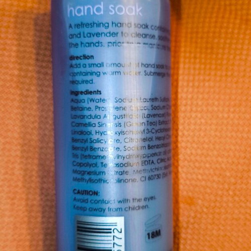 Solutions Hand Soak 150ml softening solution for manicure new