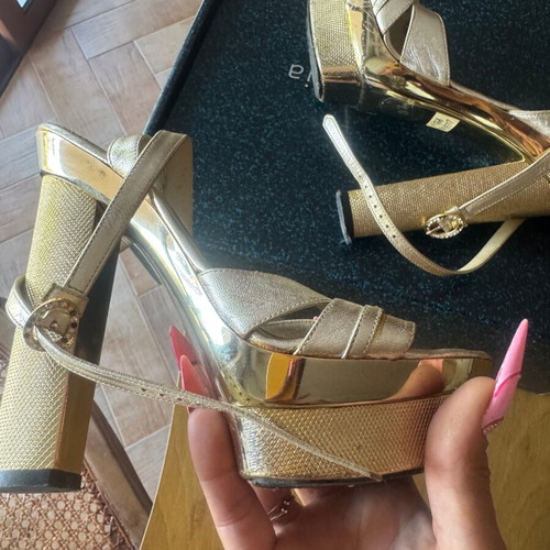 DODICI Gold 15cm Heels like new, size 37, very stable