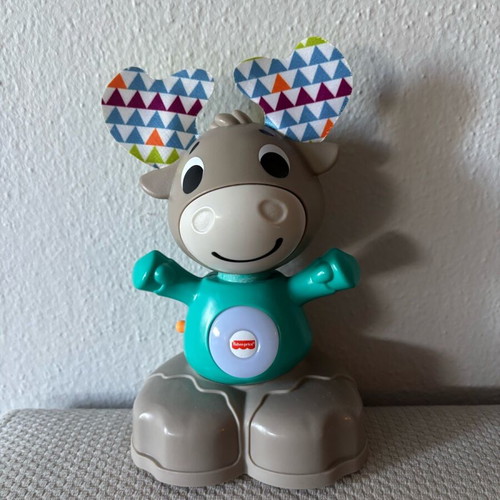 Fisher Price Linkimals Reindeer the Musician like new with music for 9+ months