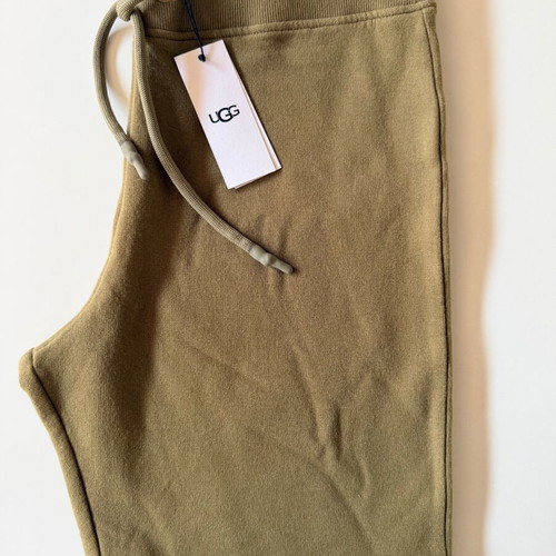 UGG bermuda shorts new, size Large for 14 years old boys