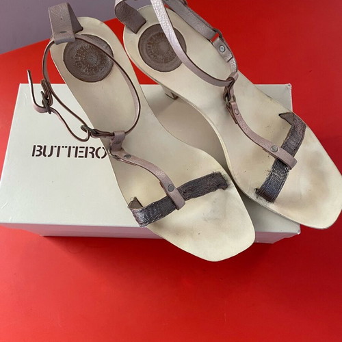 Buttero Italian sandals used, size 37, pink pearly and carbon fiber