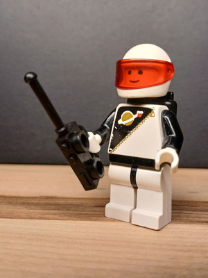 Lego Minifigure Space Police 1 used