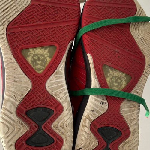 Nike Lebron 8 V2 “Christmas” like new, collectible, size 44