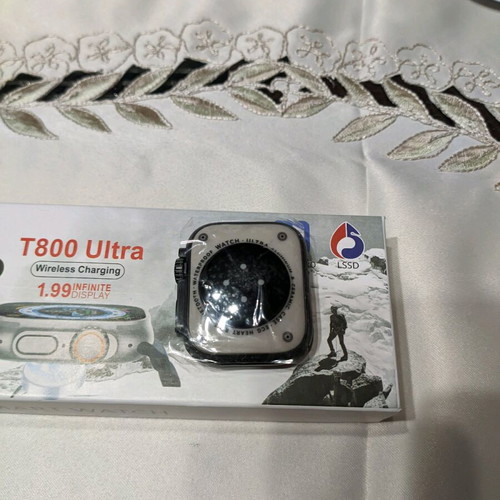 Smartwatch T800 Ultra new with 1.99-inch touch screen and wireless charging