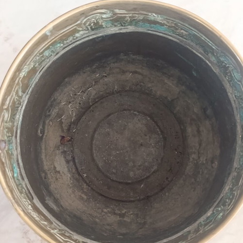 Cash-Pot copper Art Nouveau cache-pot used, circa 1900