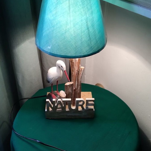 Nature table lamp like new with wooden base and new shade