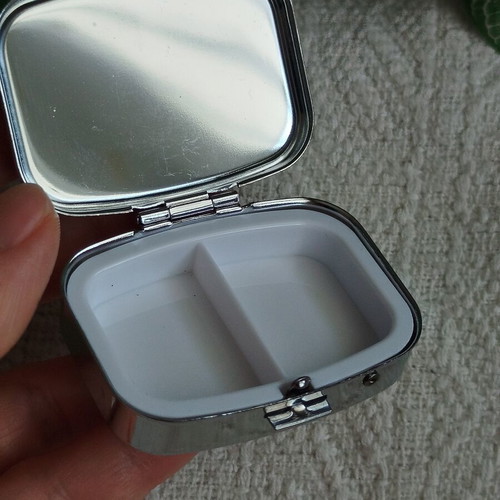 Pillbox new metal with colorful design