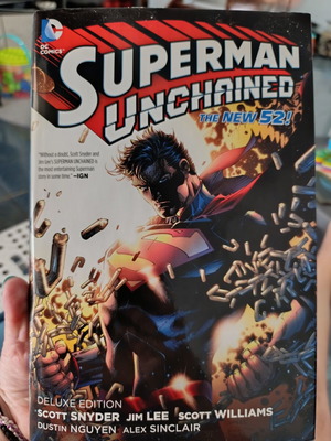Dc comic hardcover like new, English