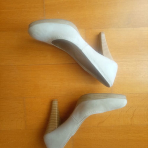 Xti pumps used, size 37, beige, medium to high heel