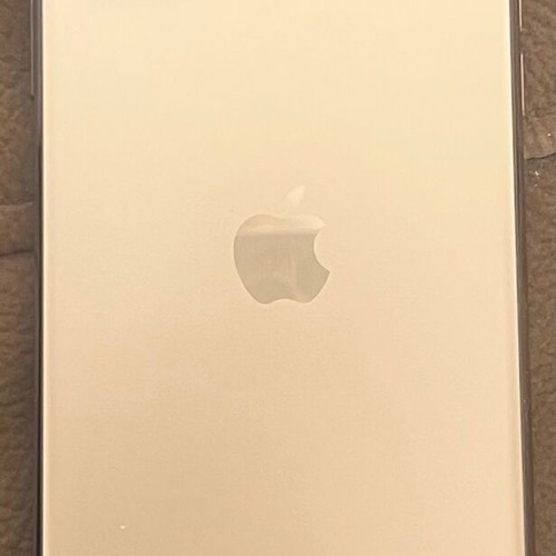 iPhone 11 Pro Max 64GB like new, gold