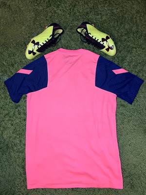 Tottenham training jersey like new, size Large