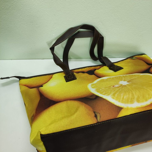 Tote shopping beach bag new with zipper pocket and reinforced bottom