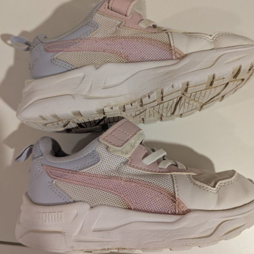 Puma athletic shoes size 26, pink