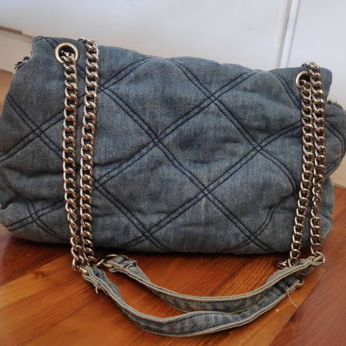 Stradivarius denim medium shoulder bag like new with chain strap